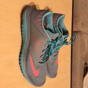 Women’s Nike running shoes